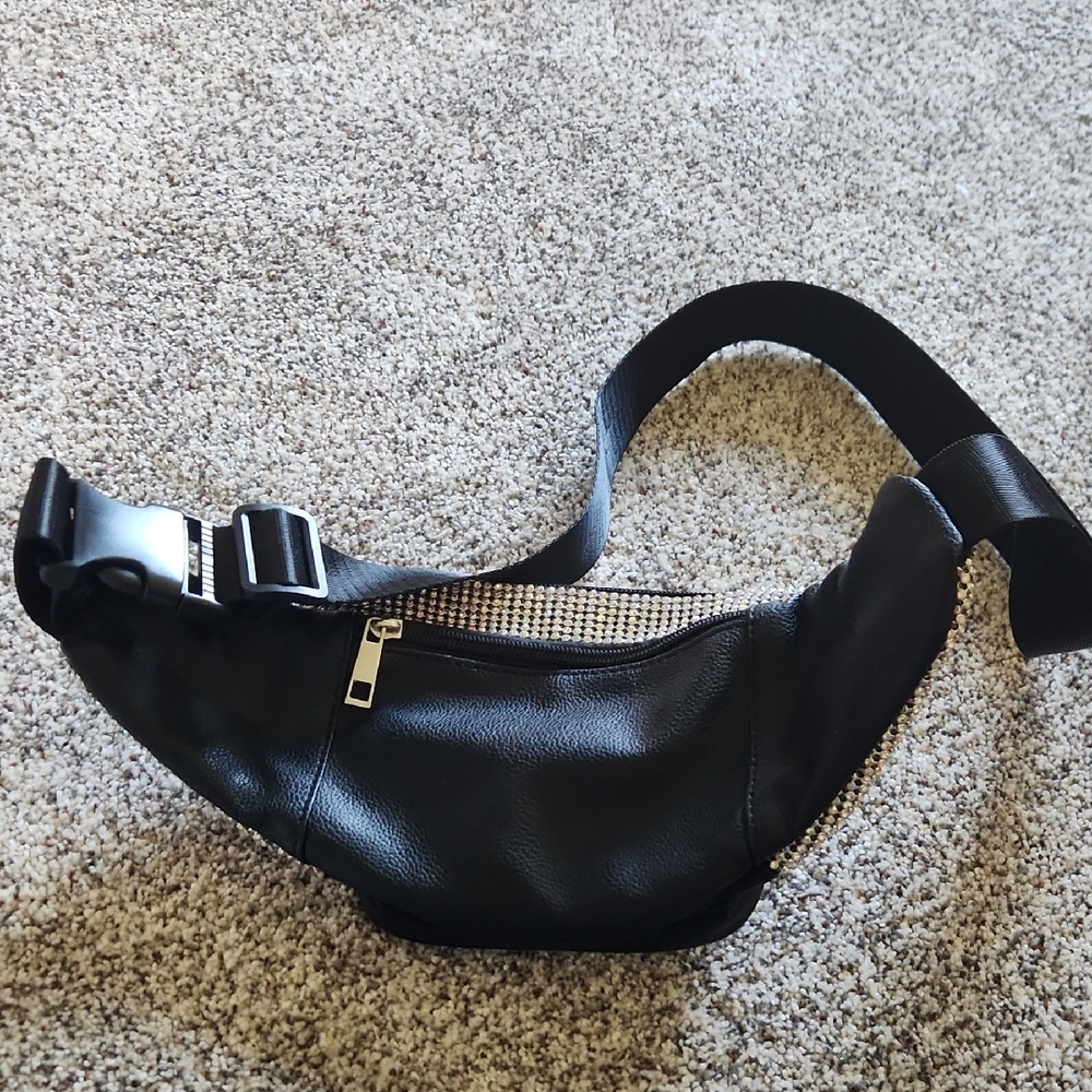 Embellished Silver Rhinestone Men's Waist Bag - Picture 2 of 4